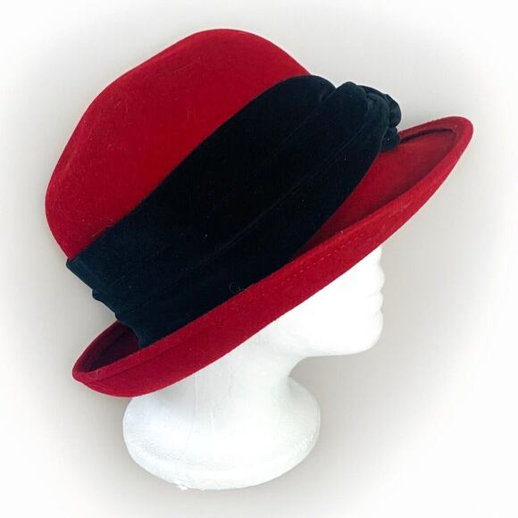 VTG Womens Dress Hat 100% Wool Felt Red Made In Italy Black Velvet Band - Picture 3 of 6